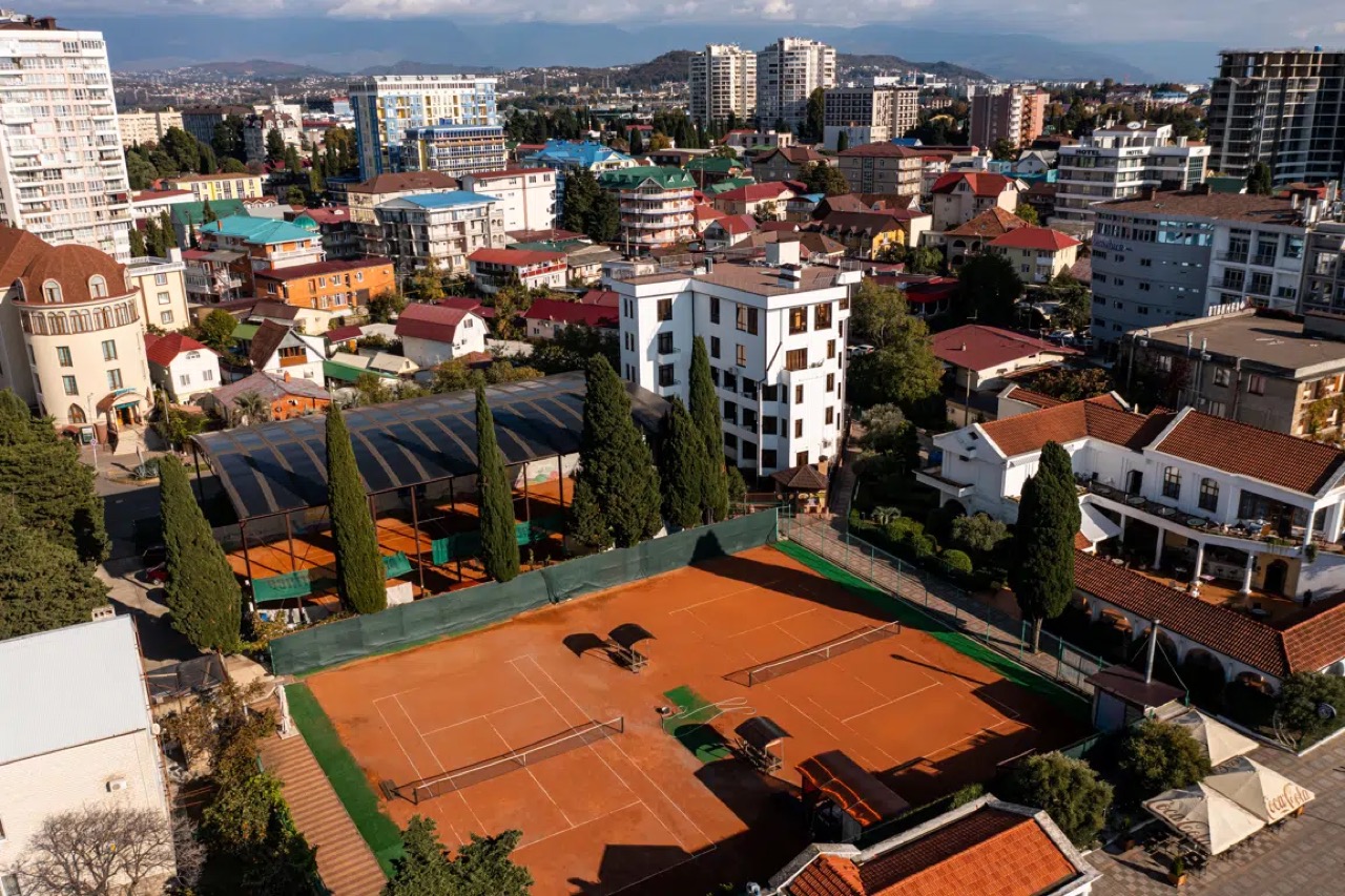 Golden Tennis Club